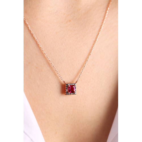 Rose Gold Square Pendant Necklace with Ruby Gemstone | Zila Diamond Rose Gold Square Pendant Necklace with Ruby Gemstone | Zila Diamond